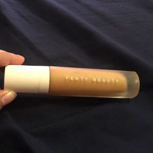 Fenty Beauty soft matte 345